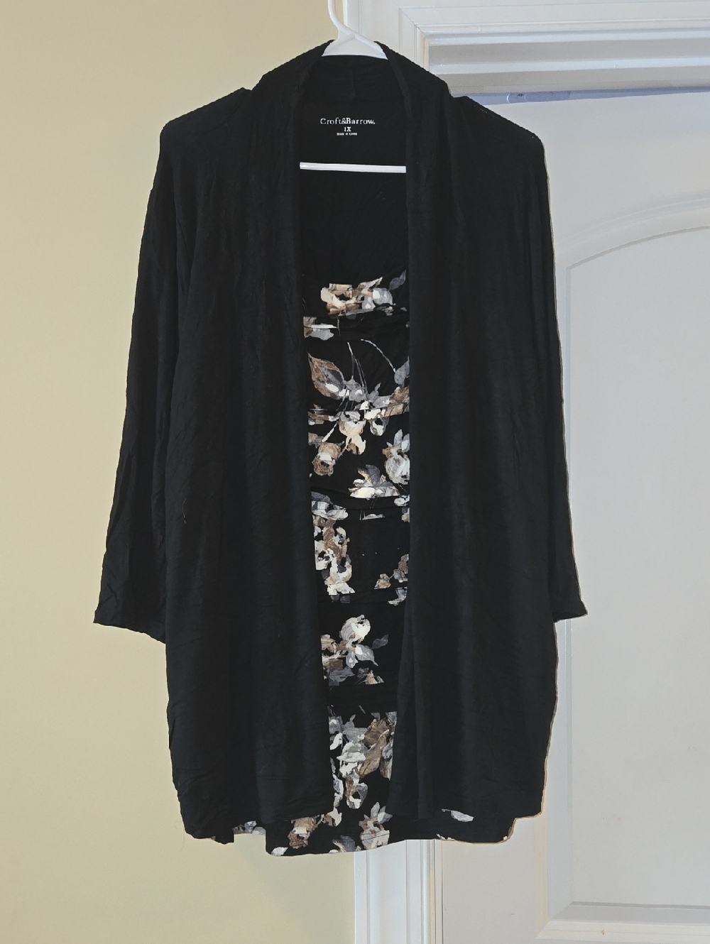 croft & barrow Black Open-Front Cardigan with Neutral Floral Inner Panel